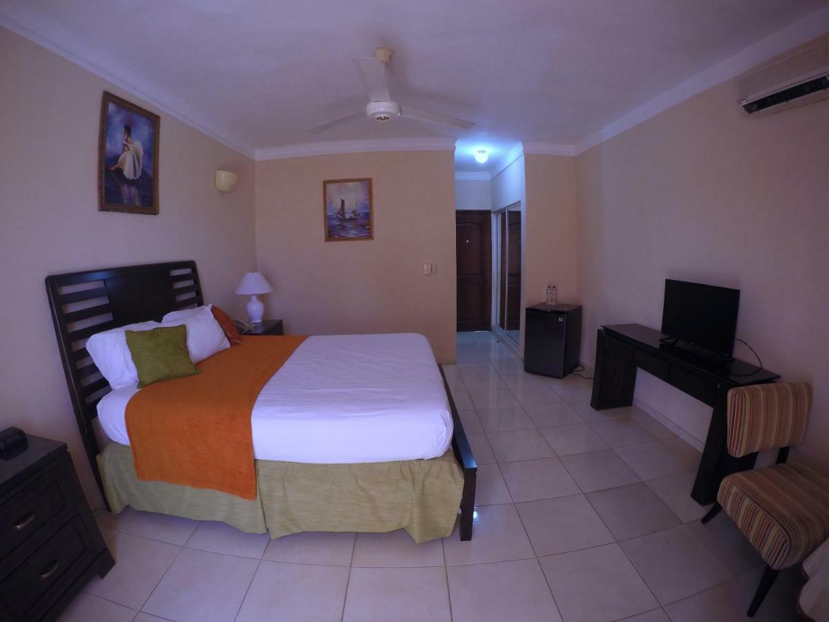Hotel Dominicana Plus 바바로 외부 사진